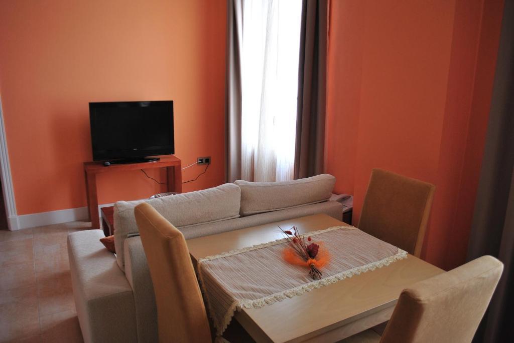 Aparthotel Capitolina Mérida Pokój zdjęcie